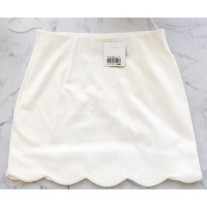 NWT Topshop Scallop Hem Mini Skirt